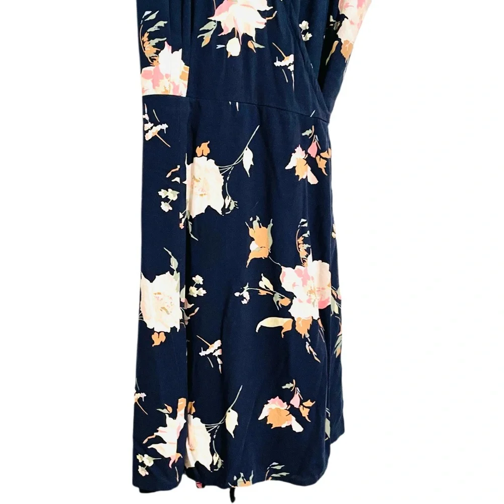 Abercrombie and Fitch Floral Wrap Dress Navy Blue Size Small Y2K Romantic